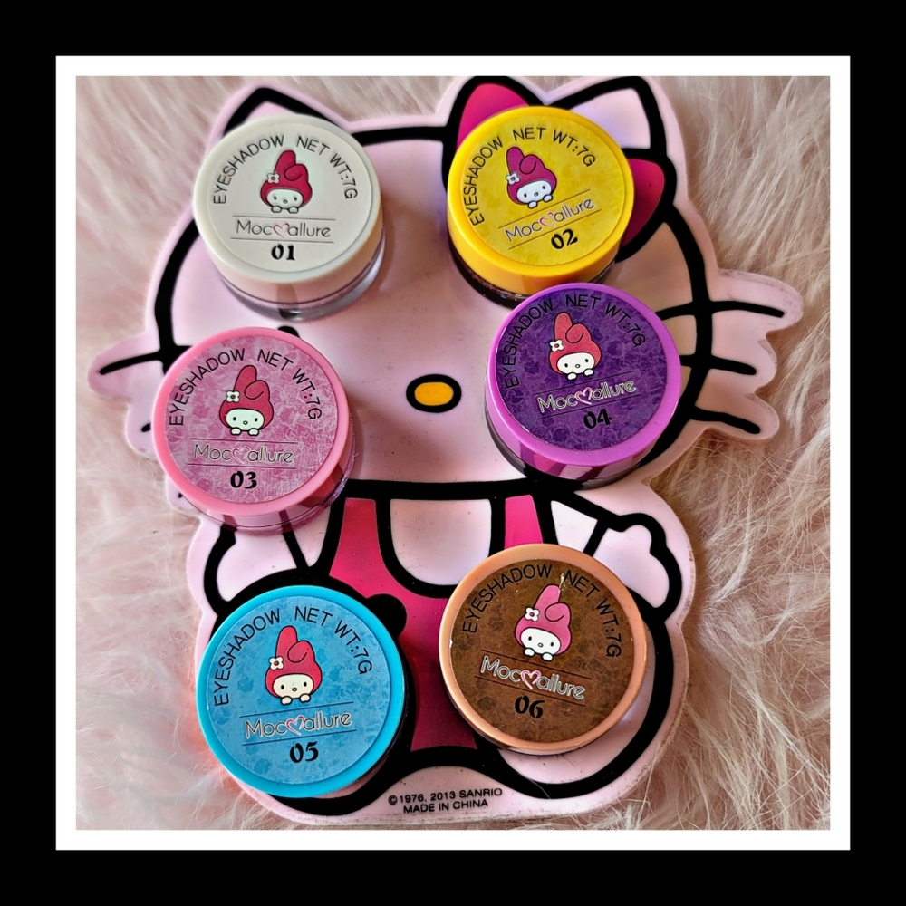 Glittery Eye Shadow Sparkly My melody Korea new